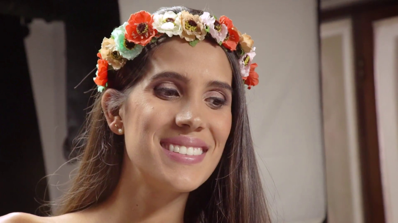 Sesión de Embarazo por el Día de la Madre con Vanessa Tello