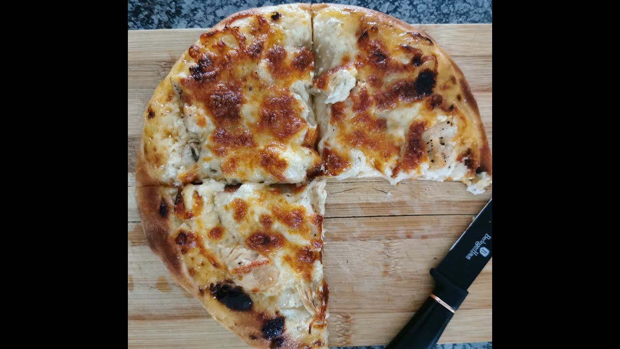 Chicken & Mushroom Pizza | Sweet-chilli Sauce
