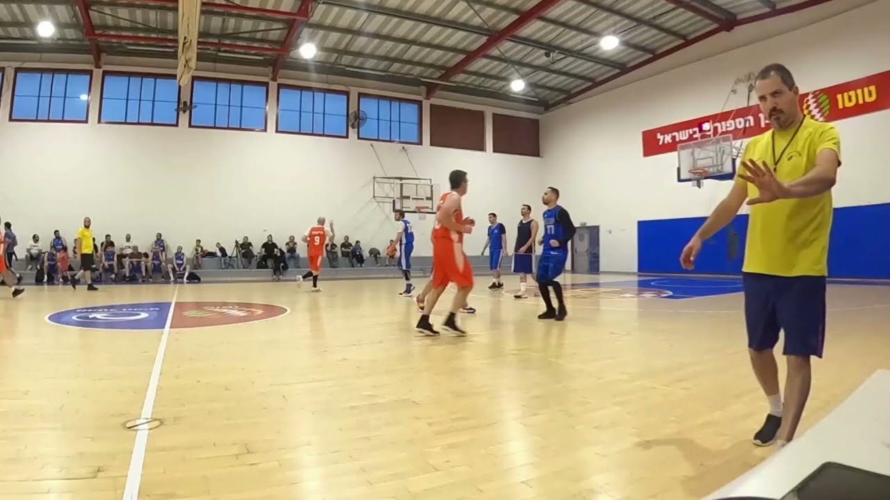🏀