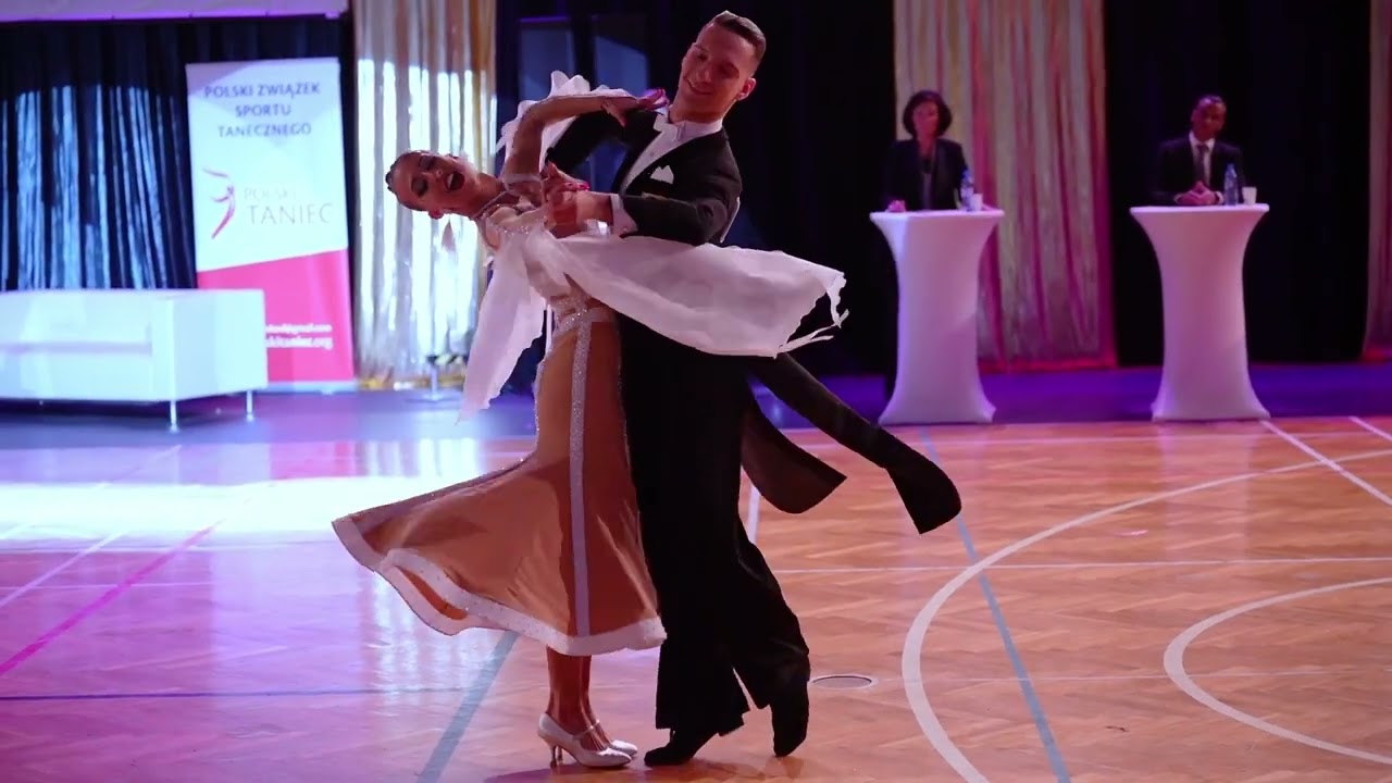 Piotr Paszewski & Marta Mozdyniewicz  | #slowfox | WDSF International Open Standard | SF