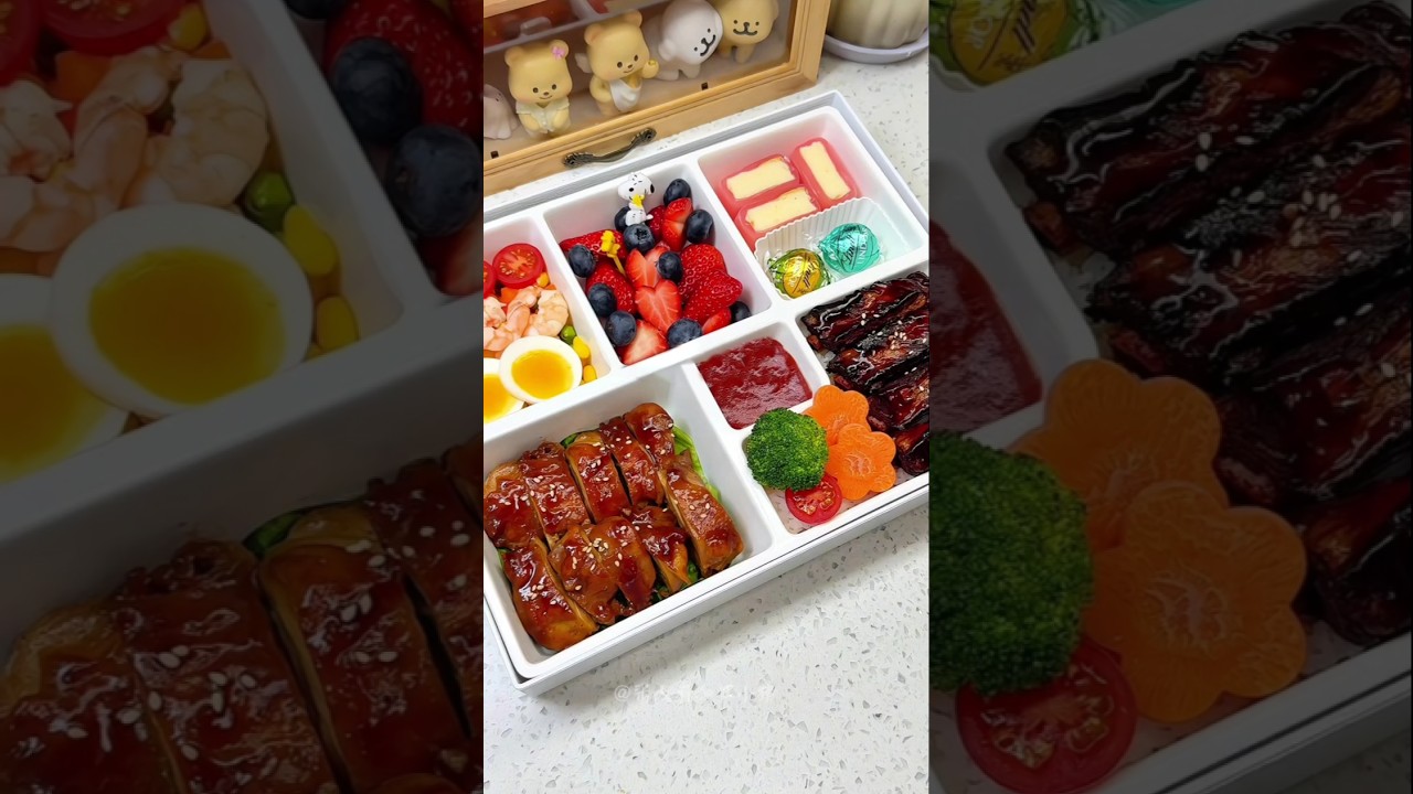 Spring picnic with cute bento boxes #shorts #picnic #spring #bento #food