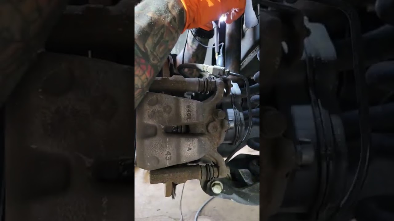 How to release electronic brake calipers with a power probe!