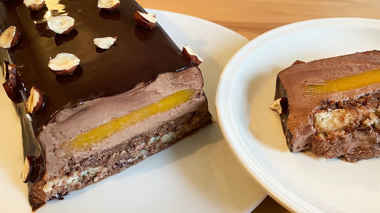 Bûche de noël sans matériel - Chocolat, croustillant praliné et insert exotique