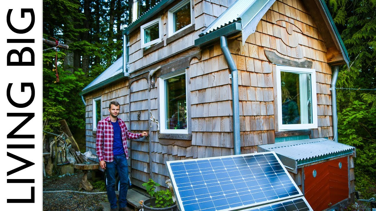 Amazing Builder's Bicycle-Powered Tiny House