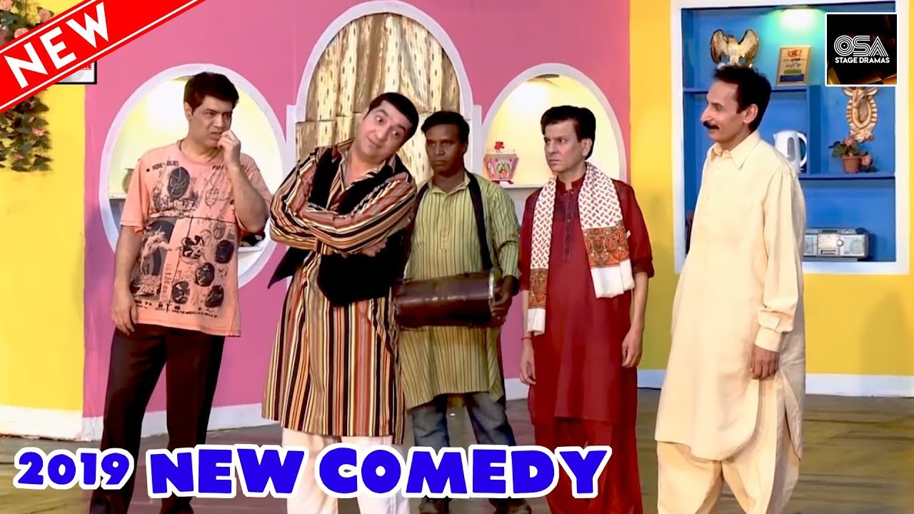 ZAFRI Vs SAREY MARASI - Best Comedy Scenes in Stage Drama😂
