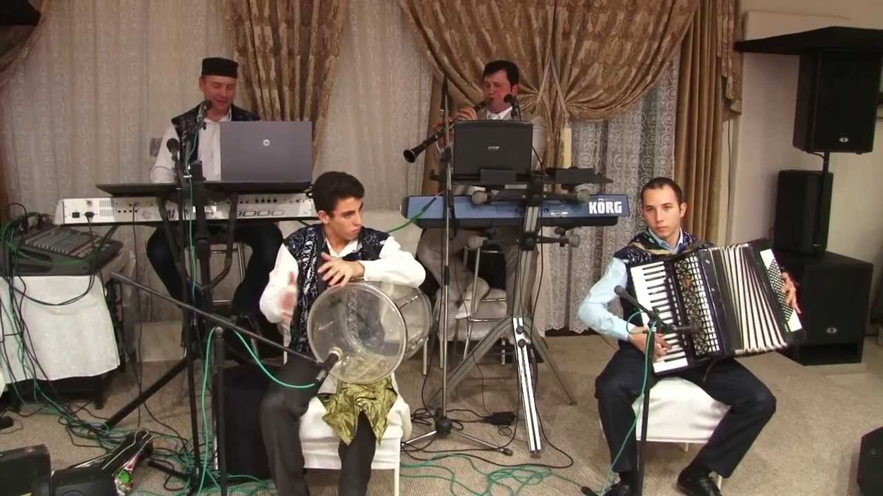 Крымскотатарский ансамбль 