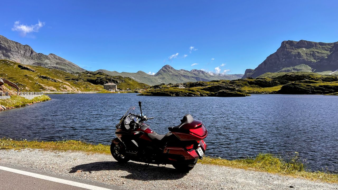 San Bernardino Pass Schweiz - Goldwing Tour DCT 2025