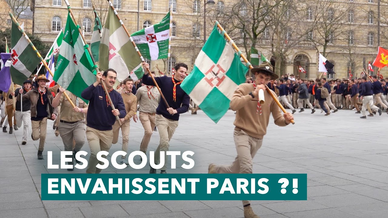 1000 scouts dans les rues de PARIS pour les 100 ANS de la Route