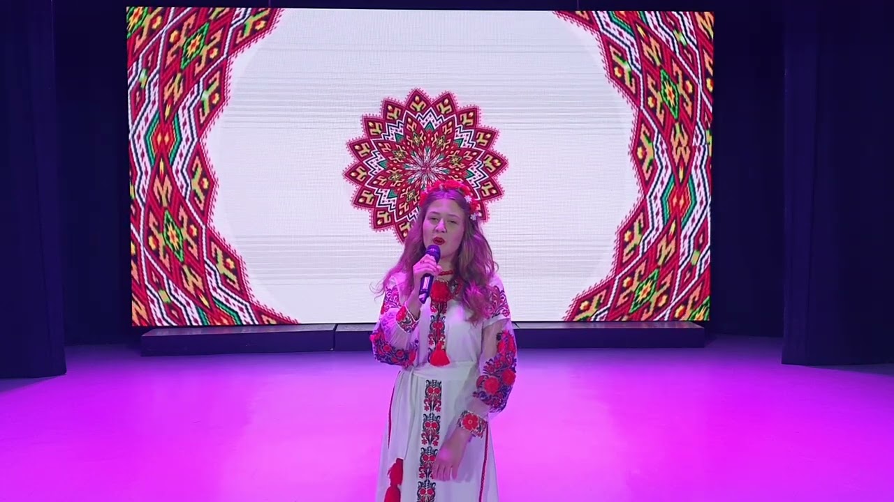 Роде наш красний