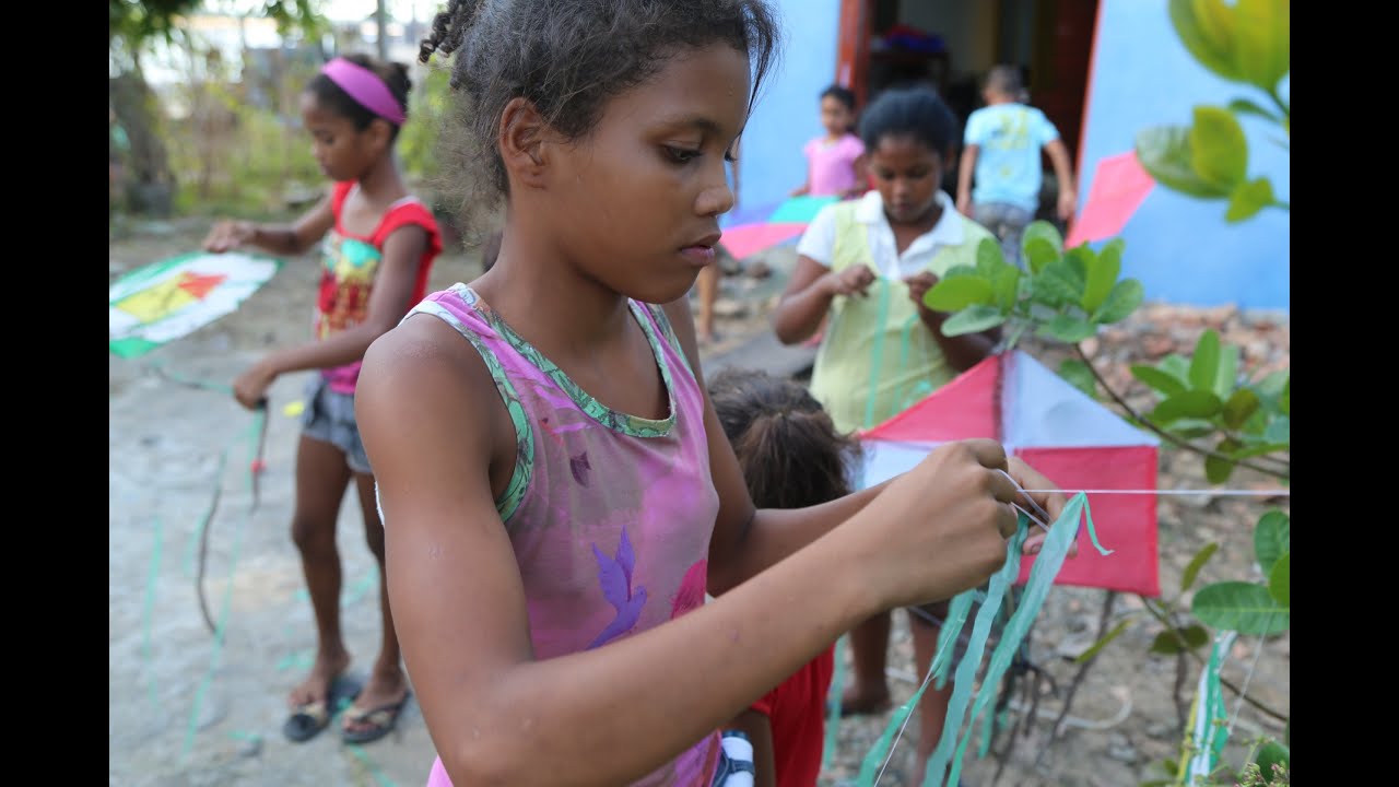 Rios de Encontro: festival da pipa (kite festival) 2015