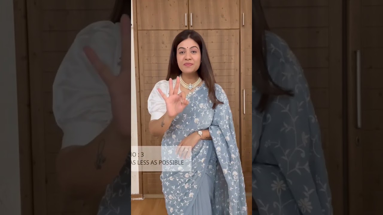 How to look graceful in a saree #graceful #sarees