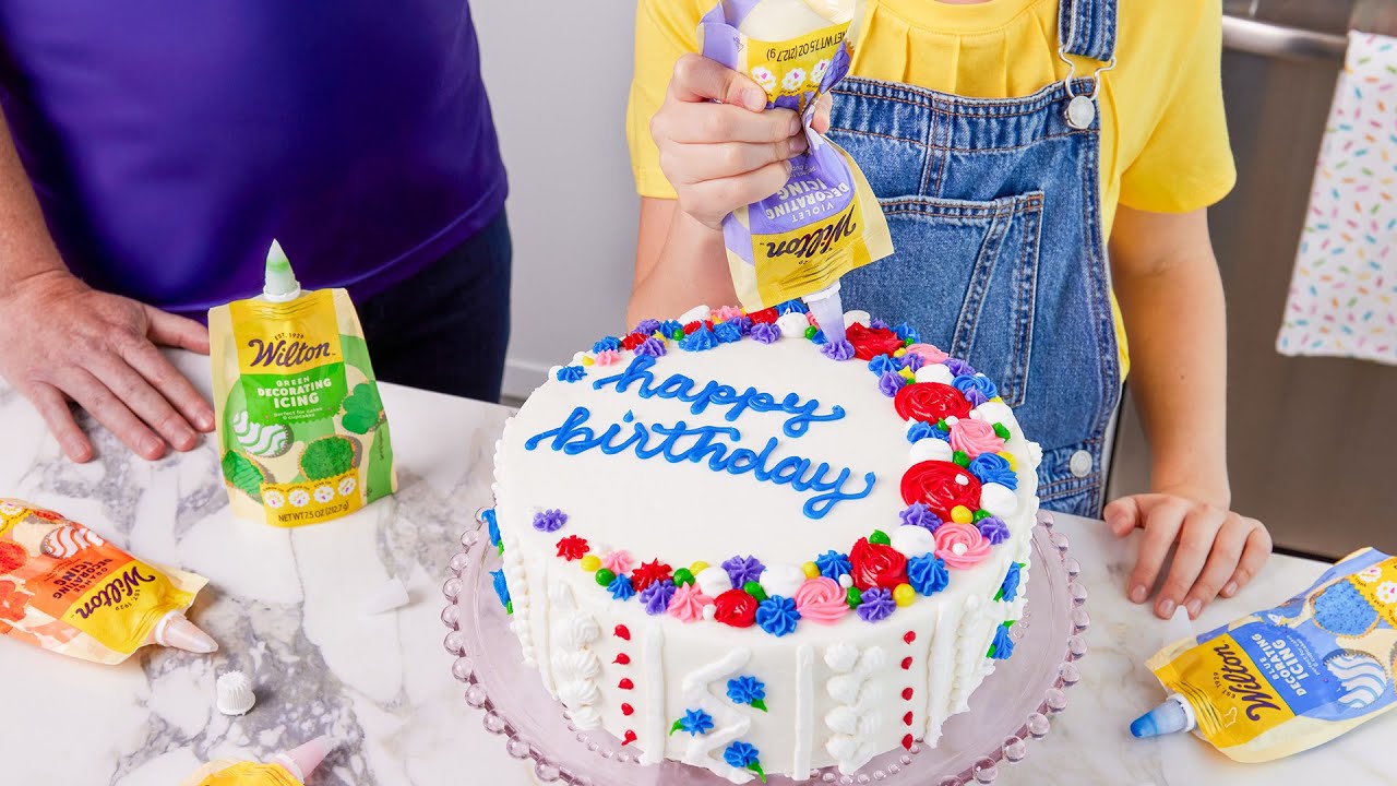 Introducing Wilton's New Decorating Icing with 4 tips!