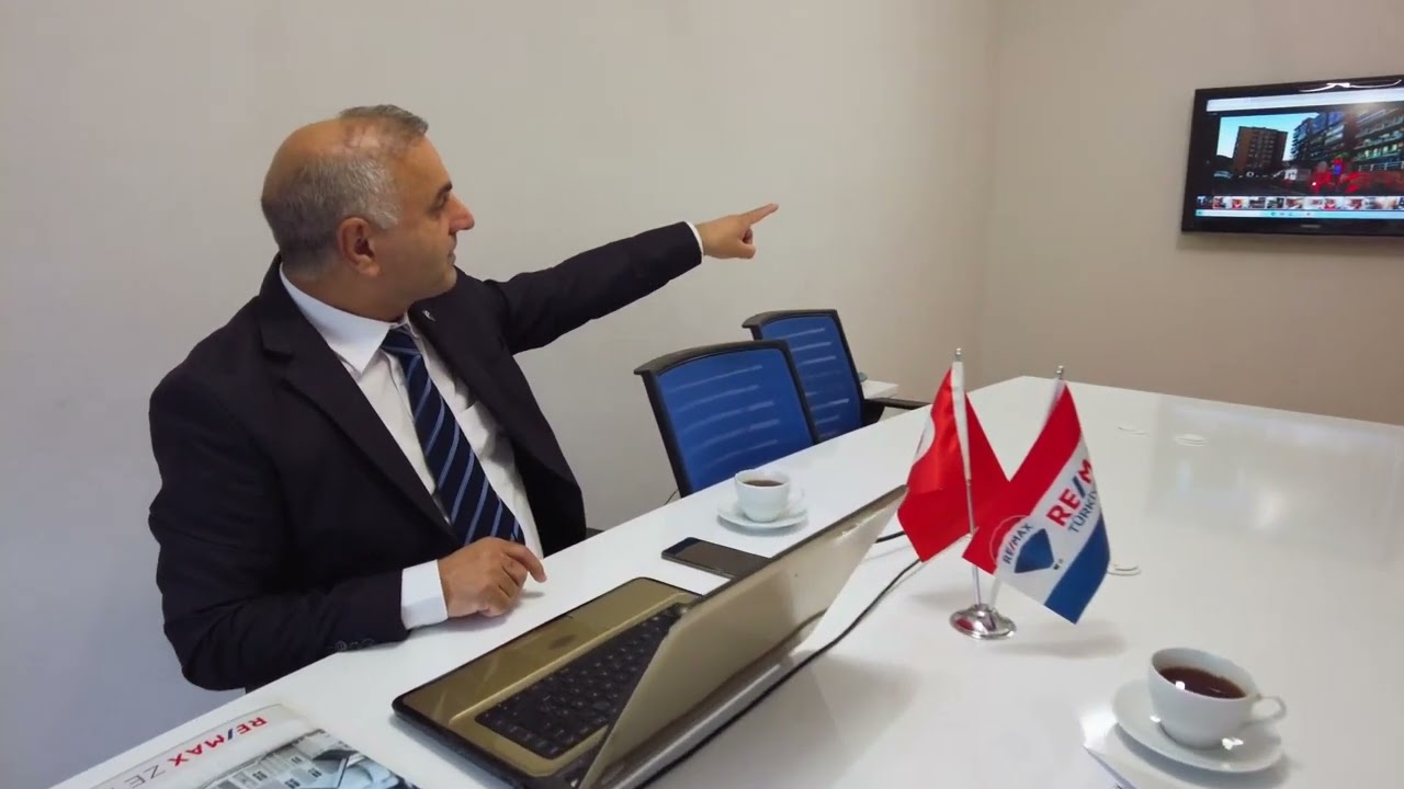 Remax Zeta İzmir Gayrimenkul Danışmanı Kemal Yıldız tanıtım