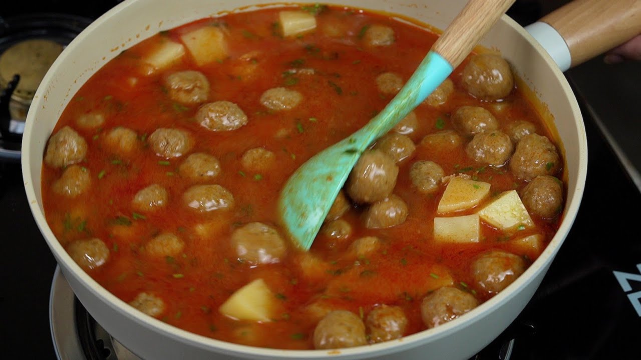 ألذ واسرع طبخة بدون تسبيك يخنة الكفتة بالبطاطس مع رز بالشعرية