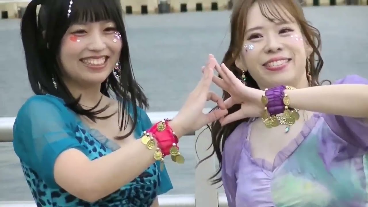 2025年11月2日神戸ハーバーランド！！モザイクIn umie前[再編集版]   shifa belly dance♪なつ🩷ちさ🩵