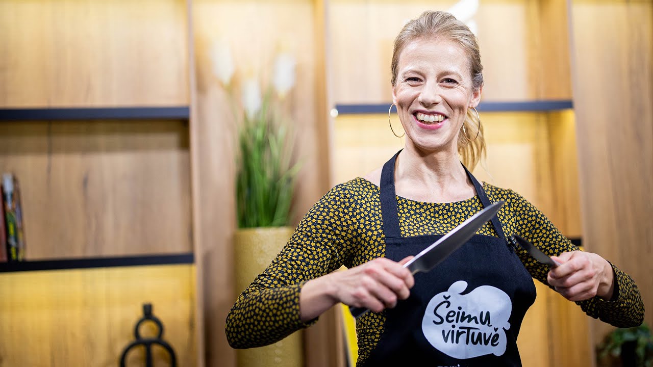 &Scaron;eimų virtuvė. Emilija Latėnaitė atskleis receptą, kokiomis daržovėmis pagardinti keptą var&scaron;kės sūrį