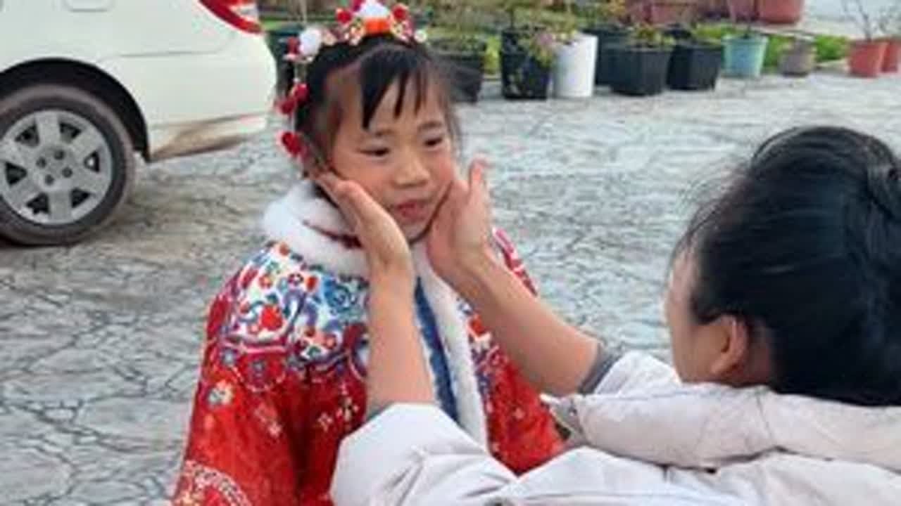 小妞邀请妹妹妹夫到家里来玩，老爸和小妞给妹夫把话说开～一切都是为了孩子好#我的乡村生活 #亲子 #新农人计划2026