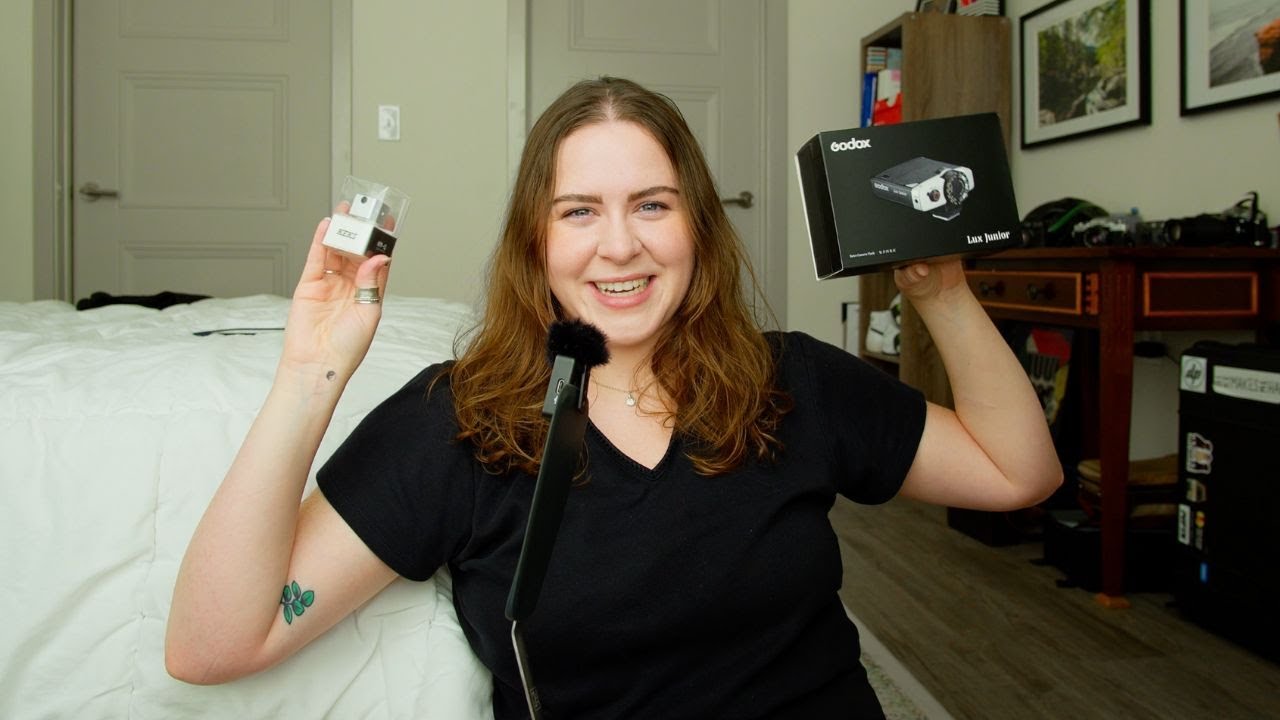 Must Have Accessories for the Leica M4 | Keks KM-Q Light Meter & Godox Retro Flash