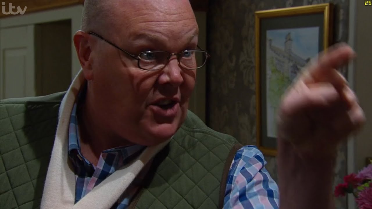 Emmerdale - Paddy Warns Aaron