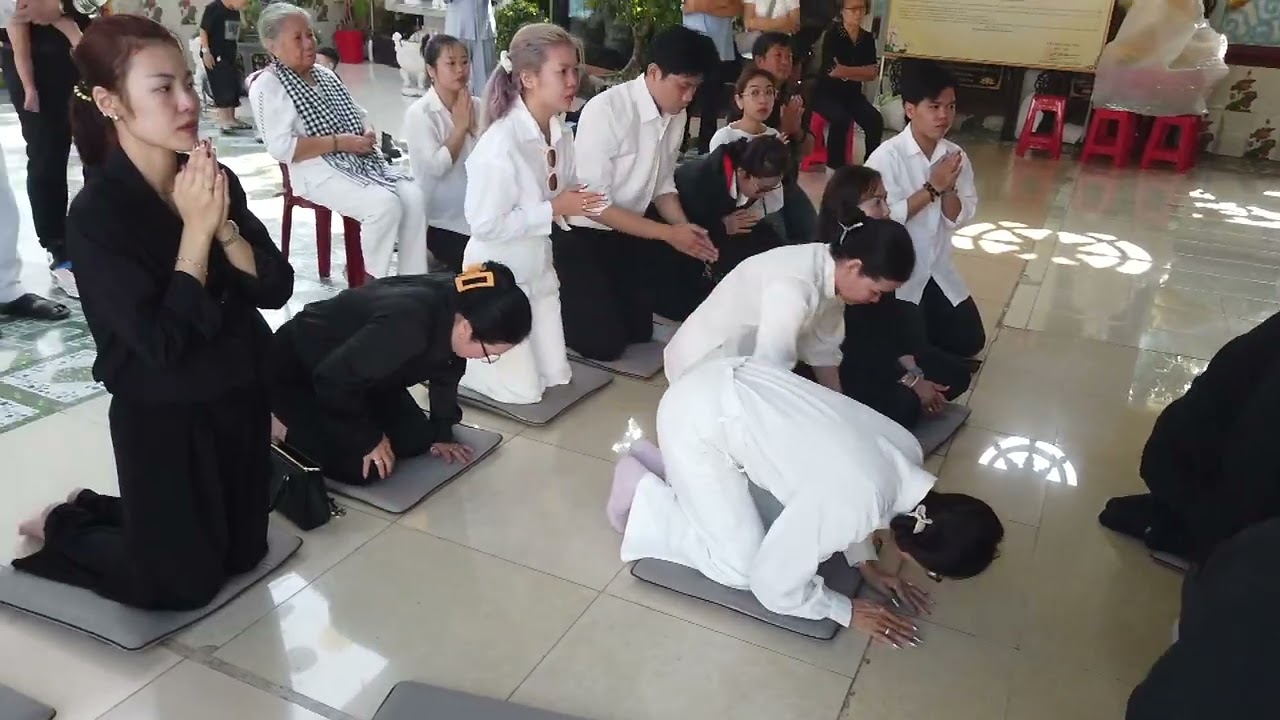 Le cau sieu Ba Nguyen thi Lan ( Phan 4 )
