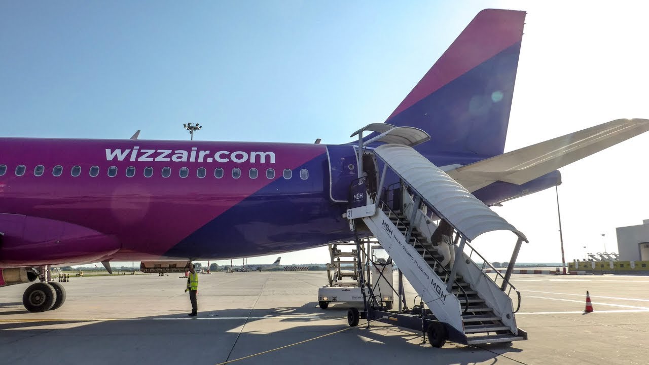 TRIP REPORT | Wizz Air | Airbus A320 | Cluj Napoca to Budapest ~ Economy Class