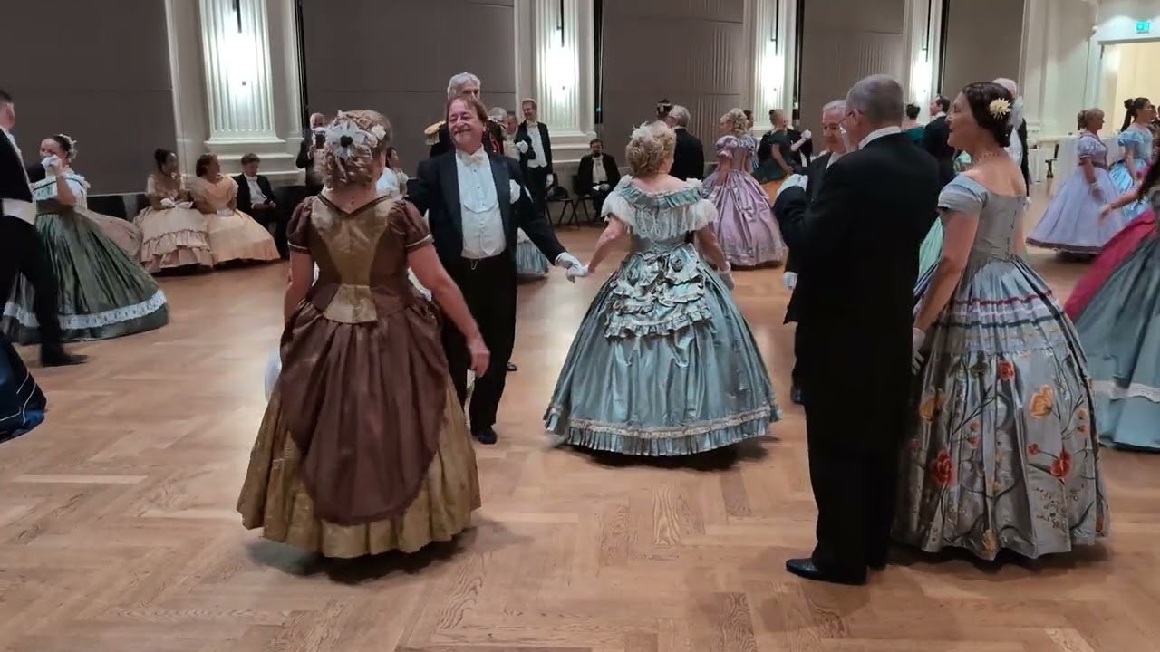 The Queen's Waltz Quadrille