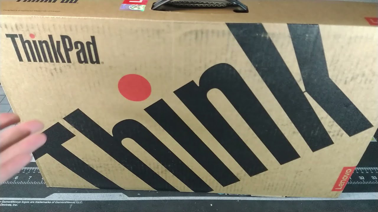 Распаковка Lenovo ThinkPad P1 Gen 4