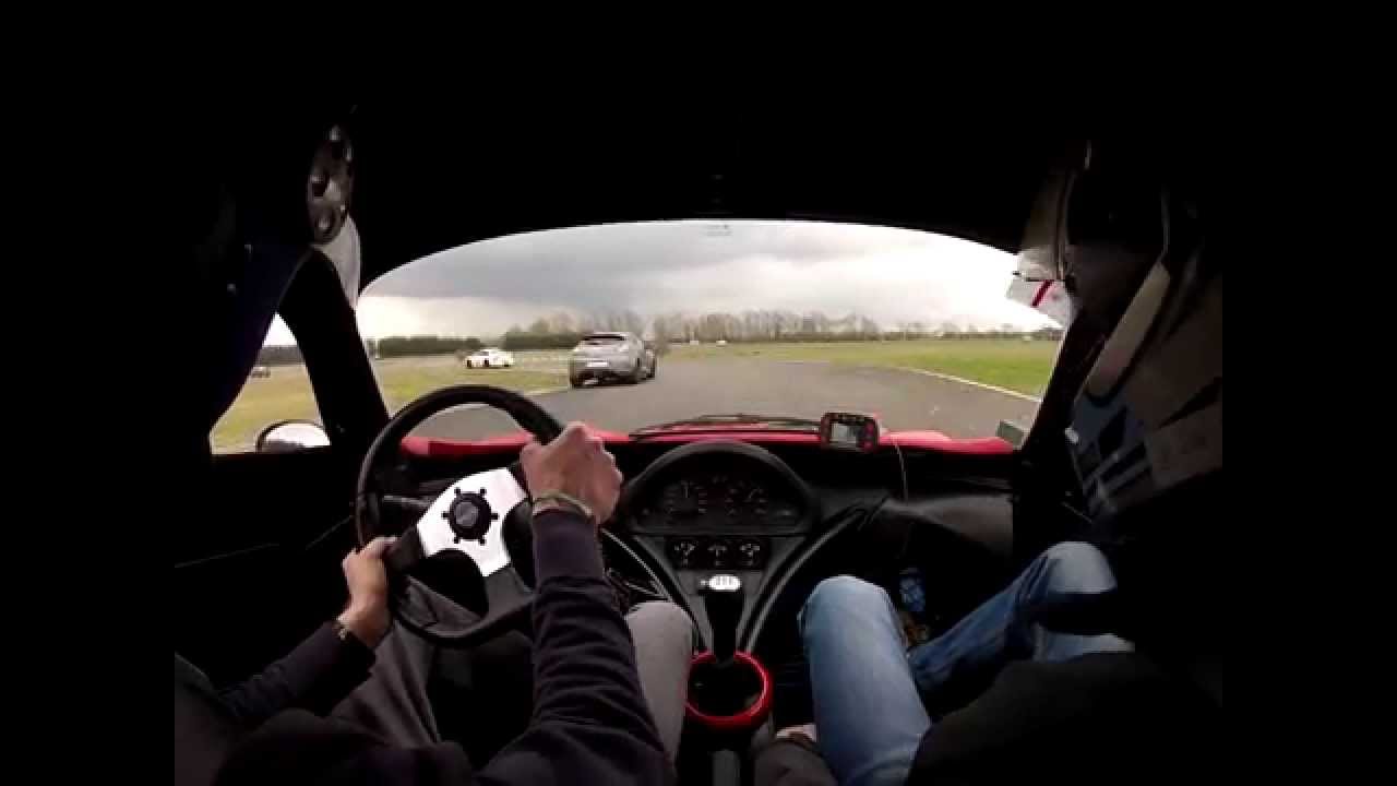 Magny-Cours Club - Secma F16 Vs Porsche GT3 et Panamera Turbo