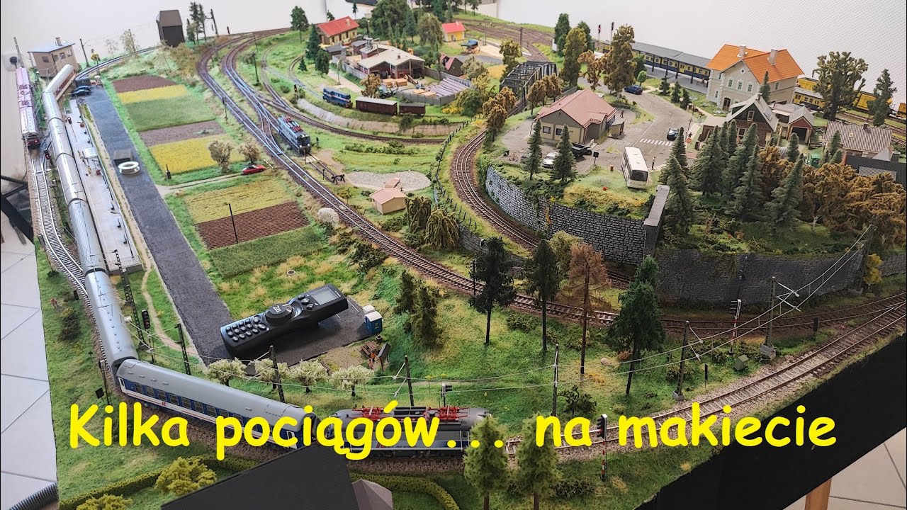 Kilka pociągów... na makiecie