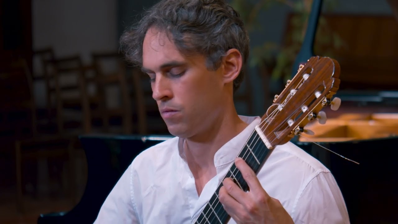 Pierre Willimann plays 