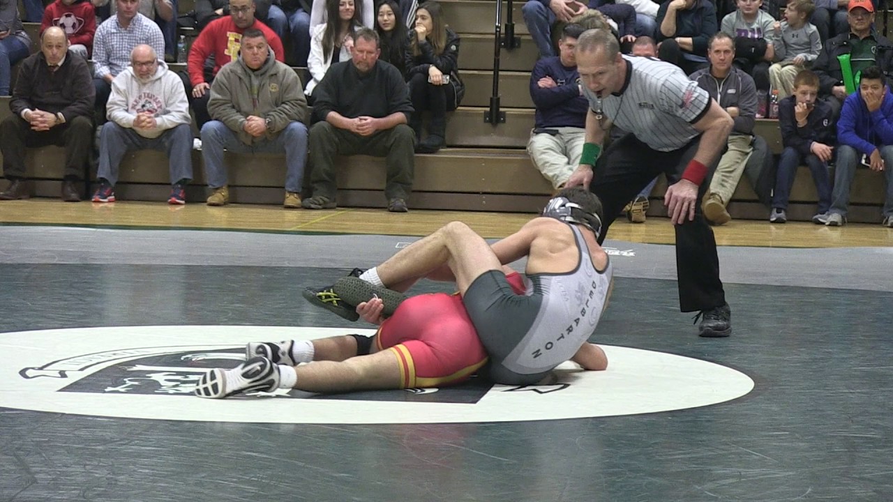 Pat Glory of Delbarton defeats Carmen Ferrante of Bergen Catholic in Non-Public A final