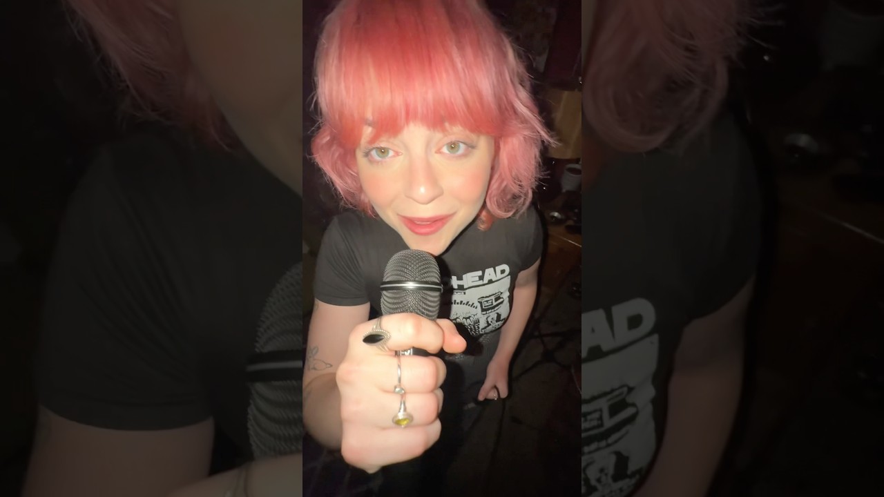 i hope they play &ldquo;hard times&rdquo; #paramore #hardtimes #alliwanted