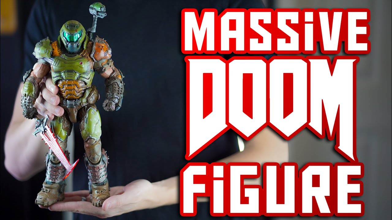 Doom Slayer 1:6 Scale by Mondo! - Shooting and Reviewing
