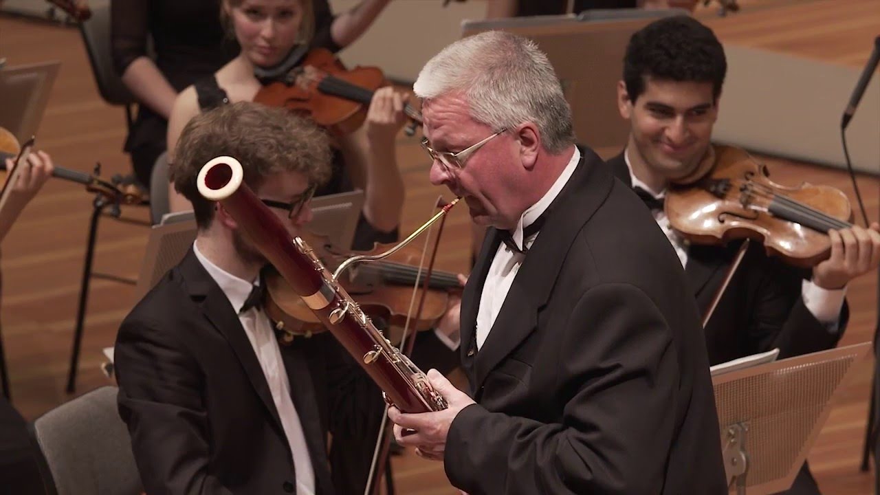 W.A Mozart: Concerto for Bassoon in B flat major, KV. 191 / Eckart Hübner