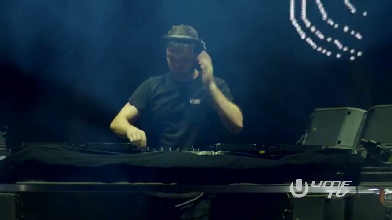 Martin Garrix & Blinders - ID [Ultra Miami 2023]