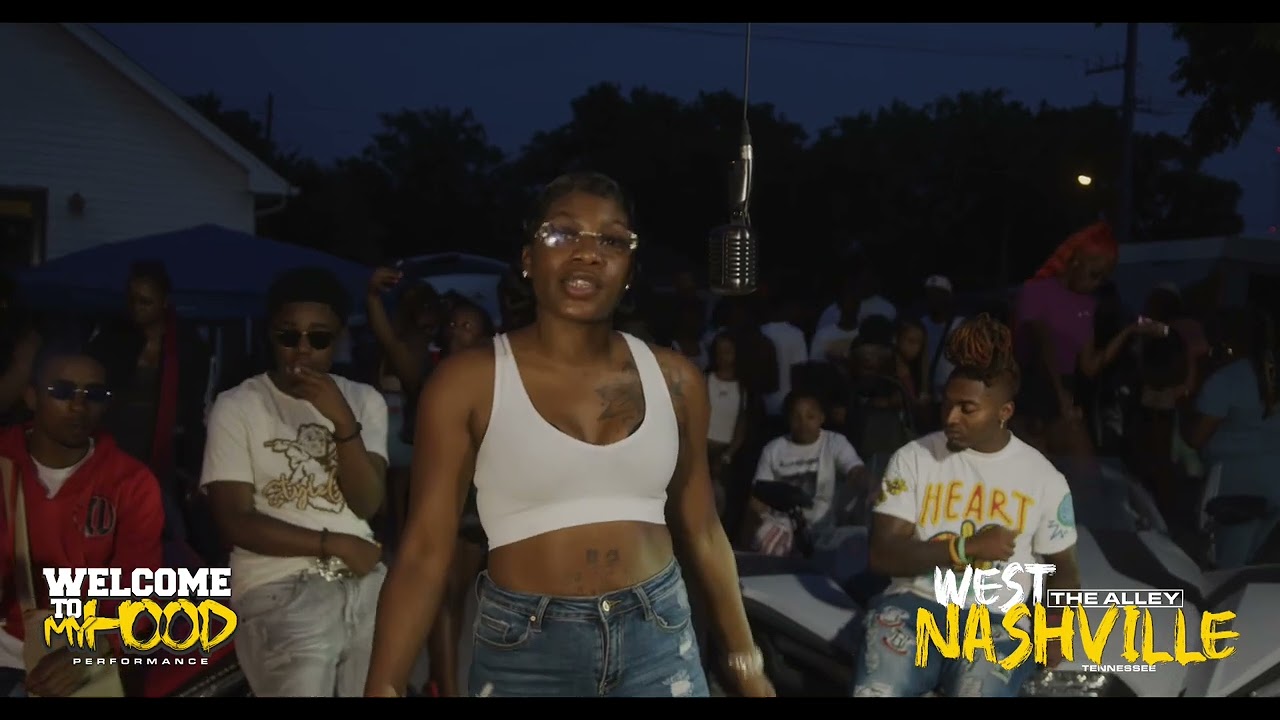 CHELL FOXX Welcome To My Hood Live Performance