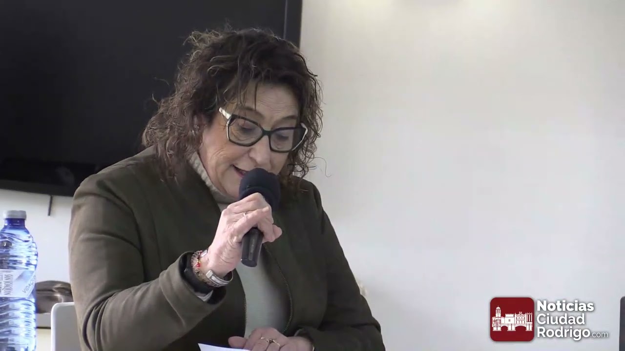 Mar Gómez pregona el Carnaval en ASPRODES