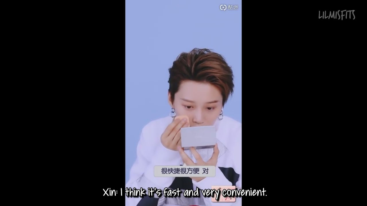 [ENG] What's in Xin Liu’s bag??