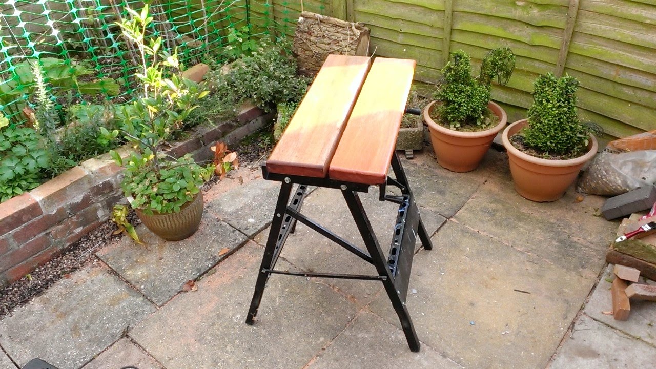 Repairing and upgrading my old folding workbench