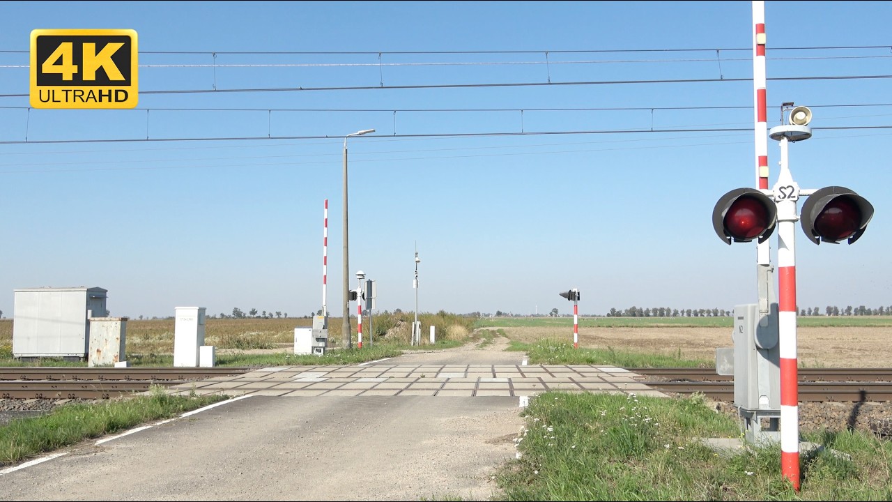 Przejazd Kolejowy - Gonice | Railroad Crossing ★ 4K ★