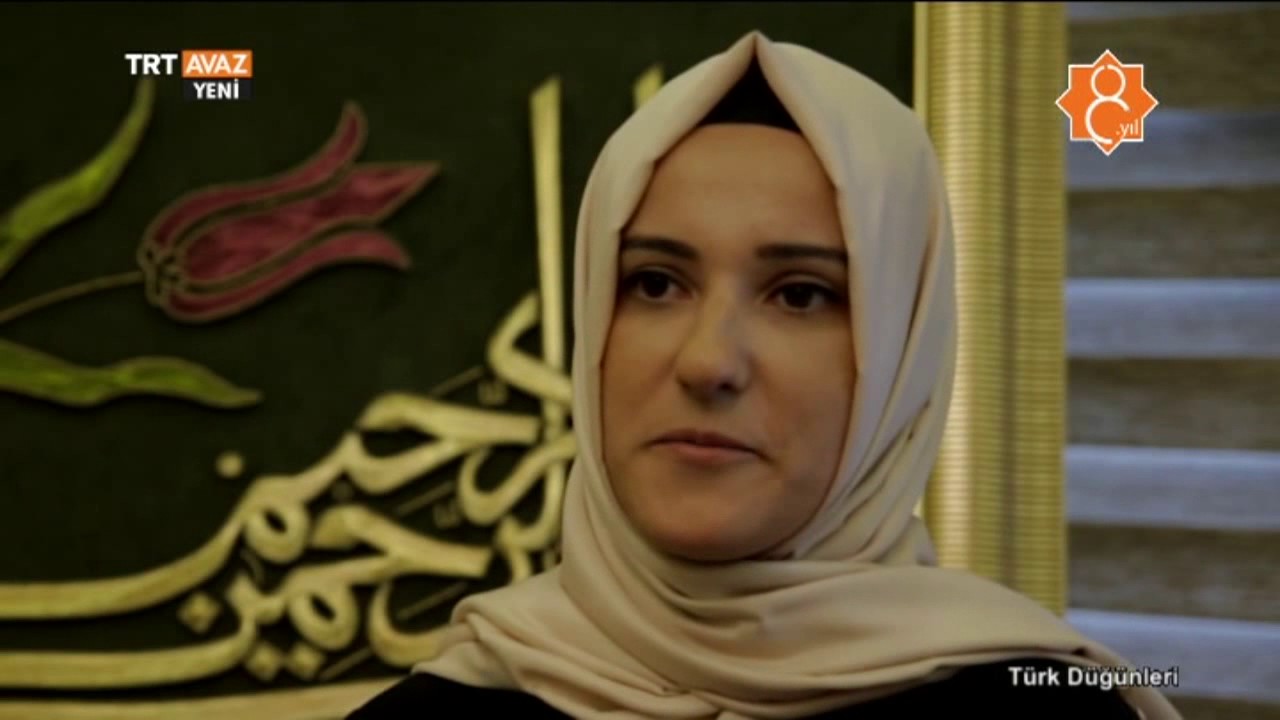Arnavutlar'da Kız İsteme Âdetleri Nelerdir? - Türk Düğünleri - TRT Avaz