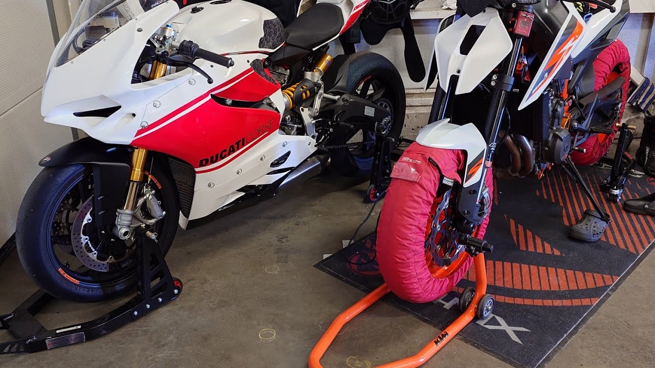 Premiär Ducati Panigale 959 Corse Mantorp Park 2025 ActionPics Blå