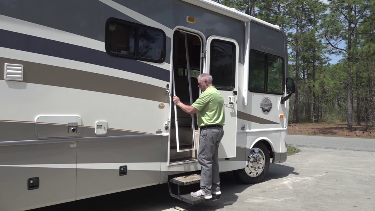 Installing a Retractable Screen Door in your RV