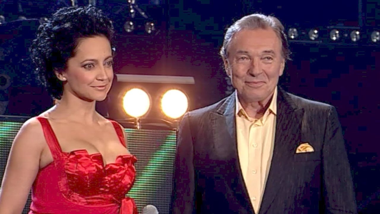 Lucie Bílá, Karel Gott & Michal David - Co sudičky přály nám (O2 arena, Praha 2010)