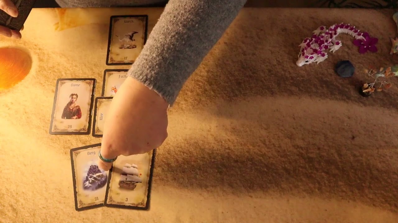 🤔 Sind Bergwanderer in Wahrheit Affen?! 🐒 #tarotreading #oracle 