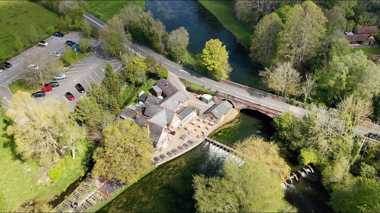 The Mayfly & River Test, Stockbridge on a sunny April morning 2024 using CPL filter on DJI Mini 4