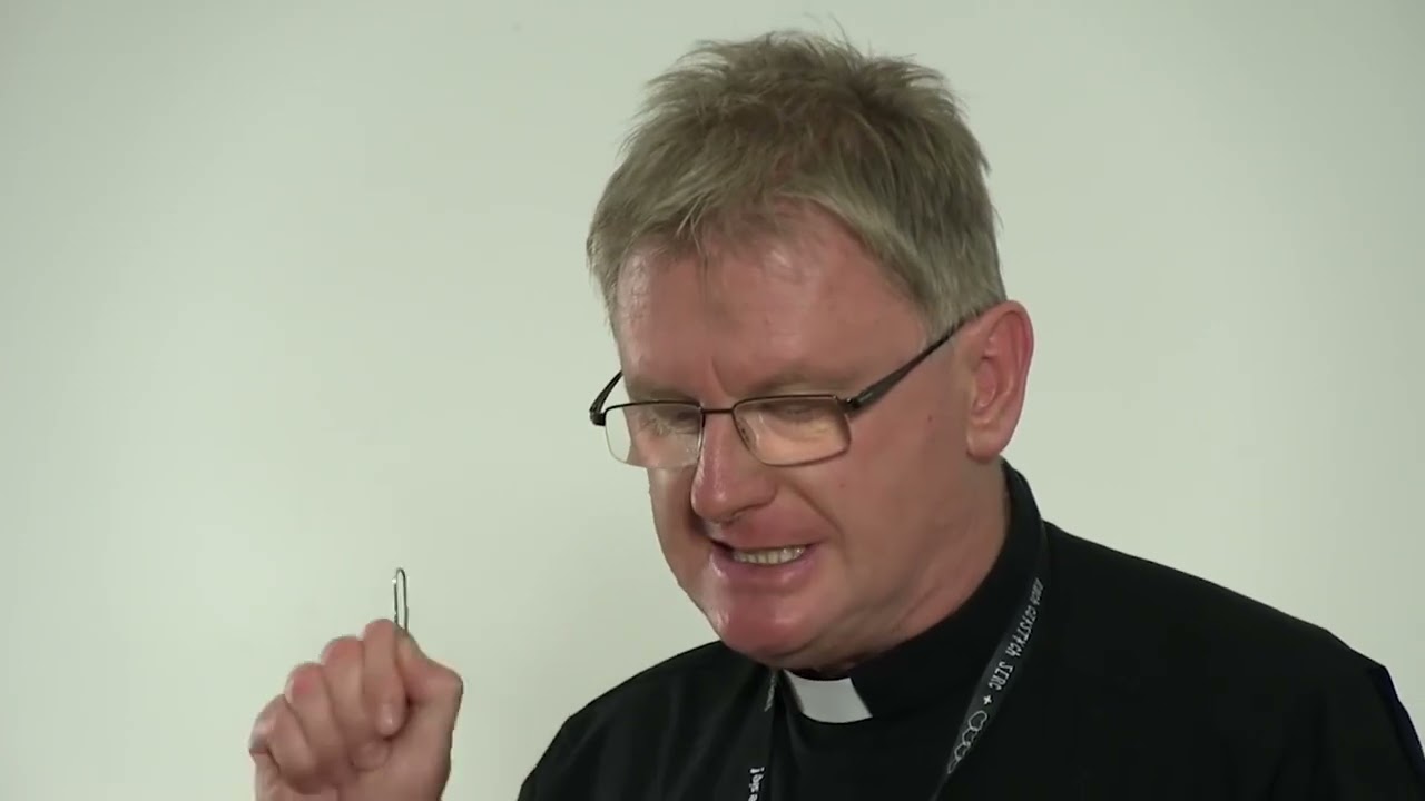 Was sagt Satan bei Exorzismen Teil 1 - Pater Peter Glas - Prophetische Worte für 2021 ! SEHR WICHTIG