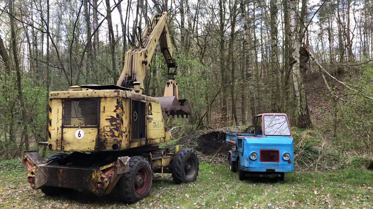 T174-2 Multicar M22 Dreck verladen