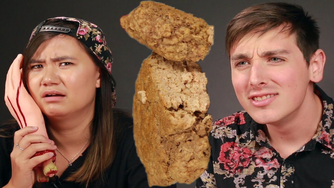 People Try The &ldquo;Human Flesh&rdquo; Patty