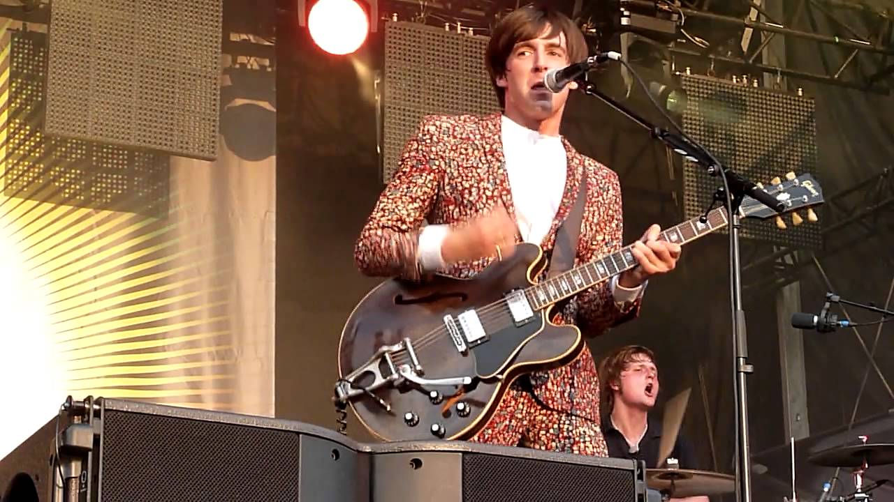 Miles Kane - Don't Forget Who You Are (live@Fnac Live Paris)